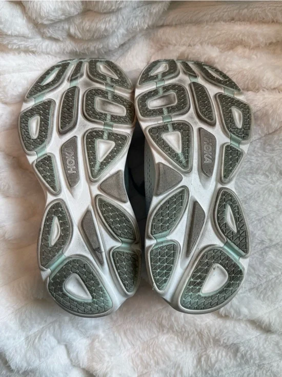 Hoka Womens Bondi 8 Running Shoes Size 7.5B Blue Lavender Gradient lightweight - Picture 6 of 7